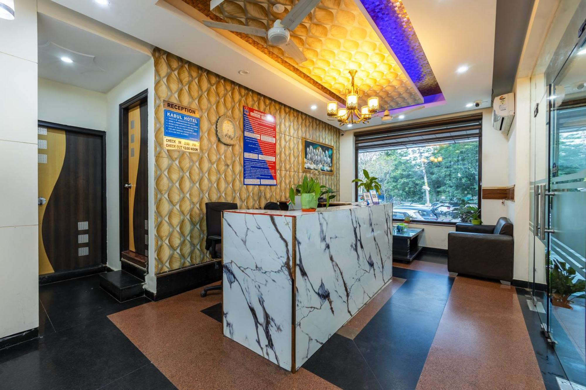 Kabul Hotel By Nexhub Palace - Medanta グルガウン エクステリア 写真