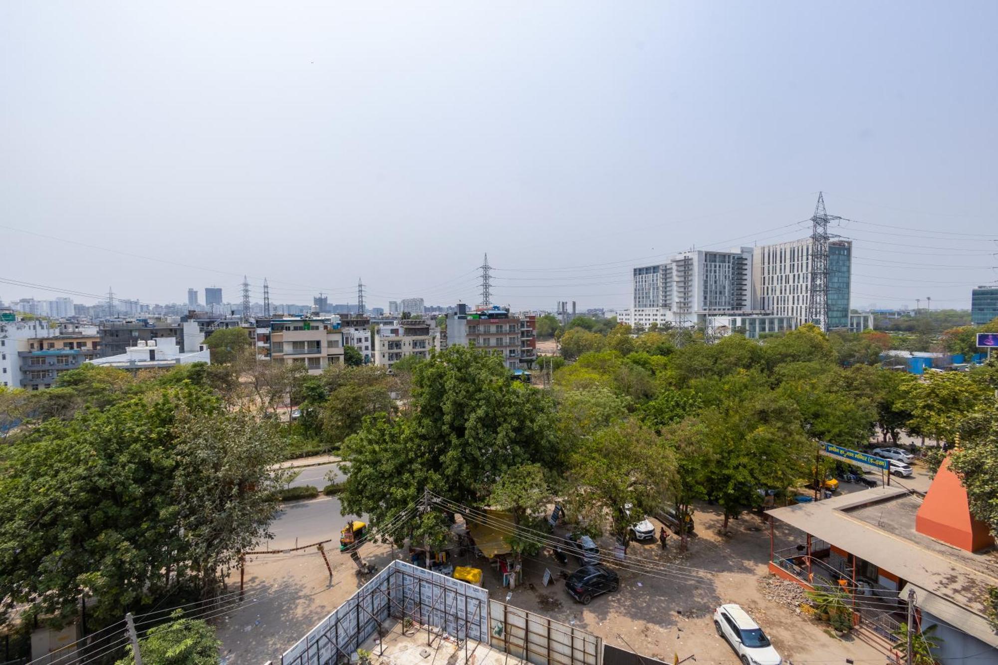 Kabul Hotel By Nexhub Palace - Medanta グルガウン エクステリア 写真