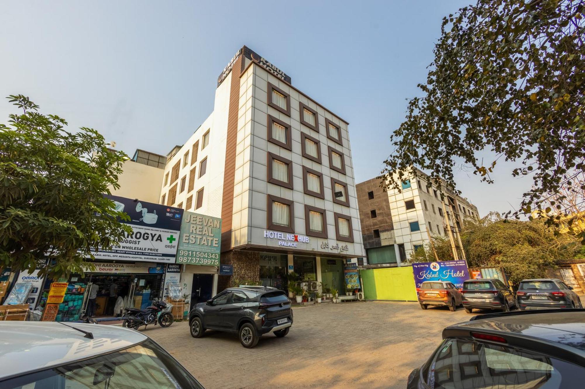 Kabul Hotel By Nexhub Palace - Medanta グルガウン エクステリア 写真