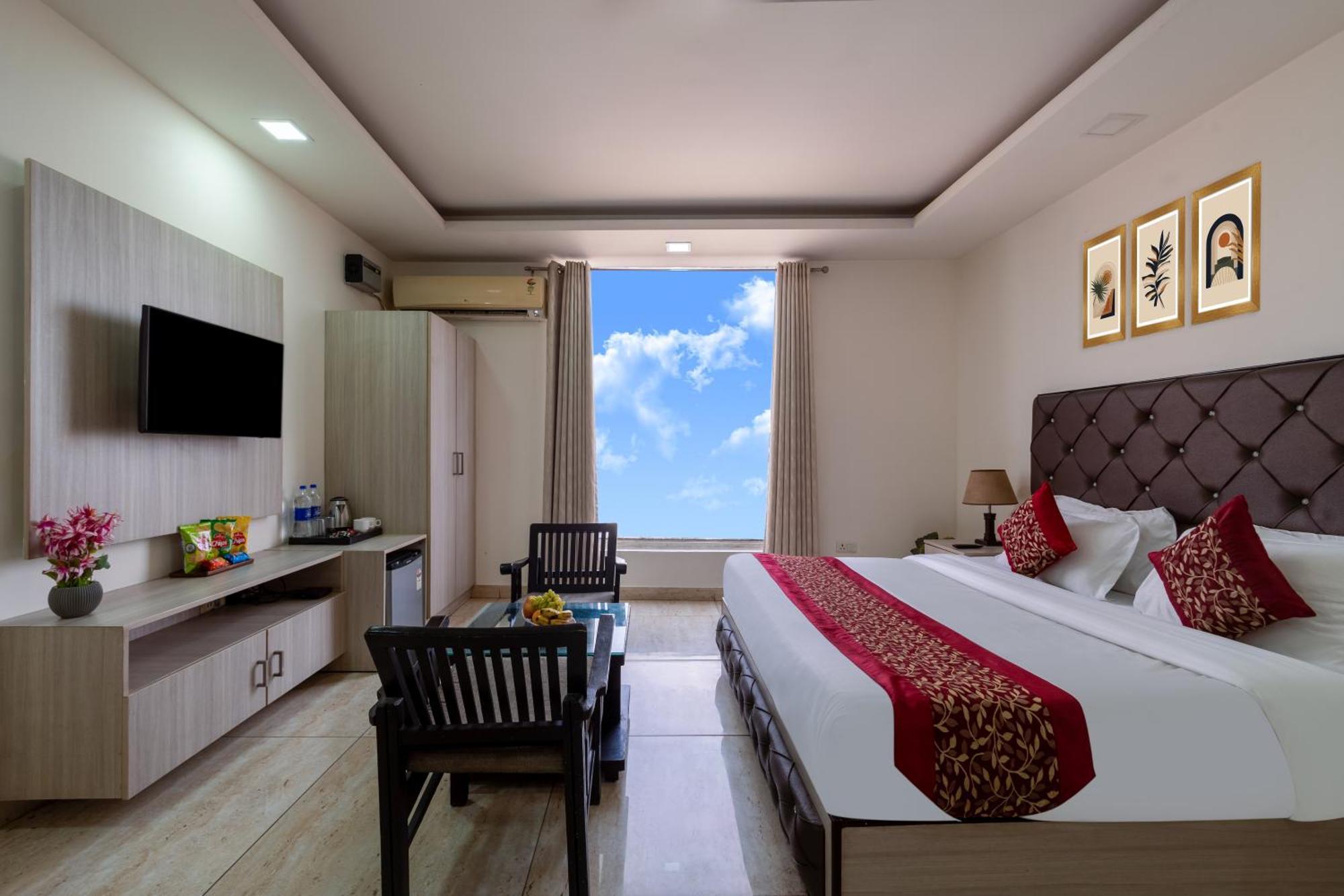 Kabul Hotel By Nexhub Palace - Medanta グルガウン エクステリア 写真